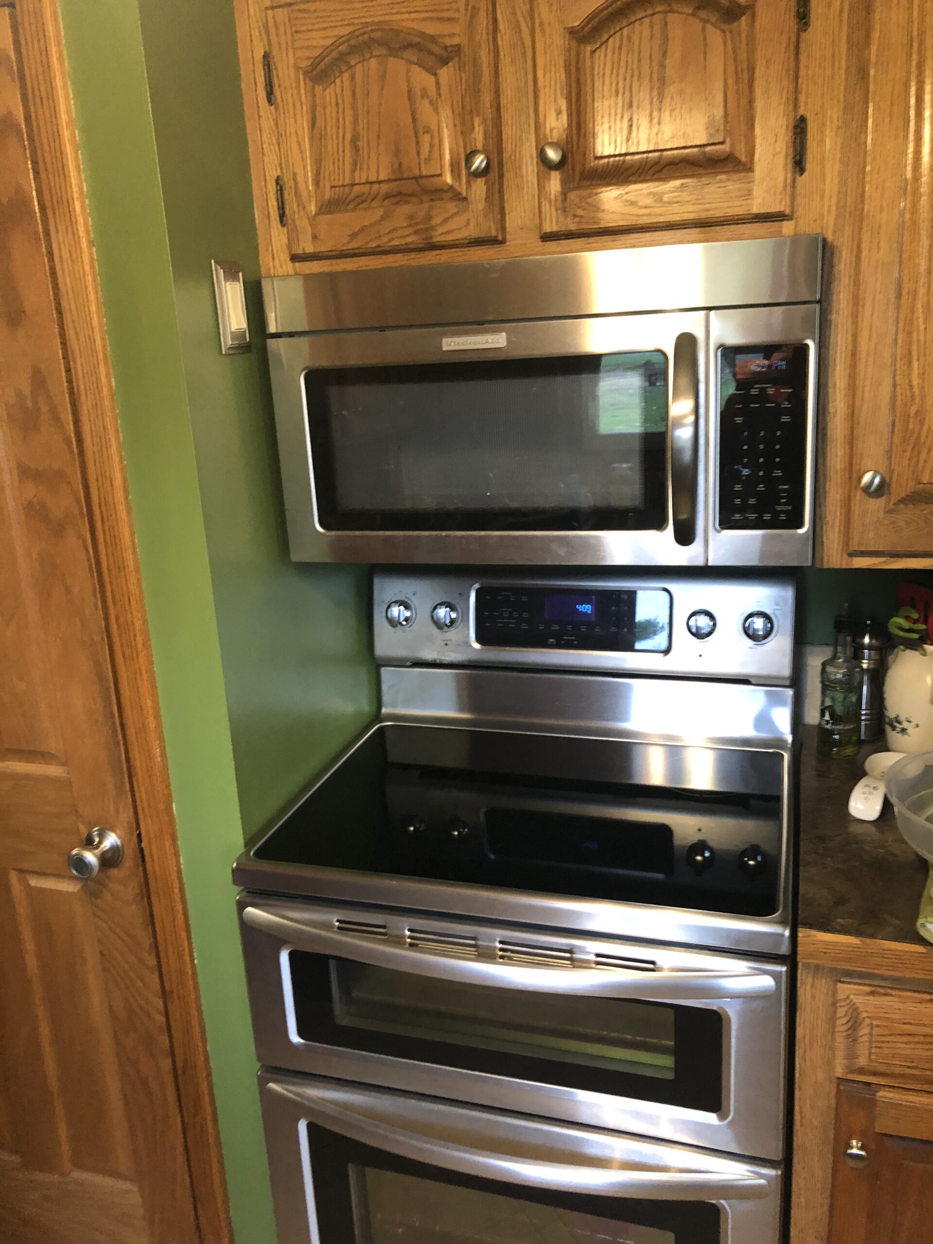 KitchenAid Appliance repair in Louisville, OH