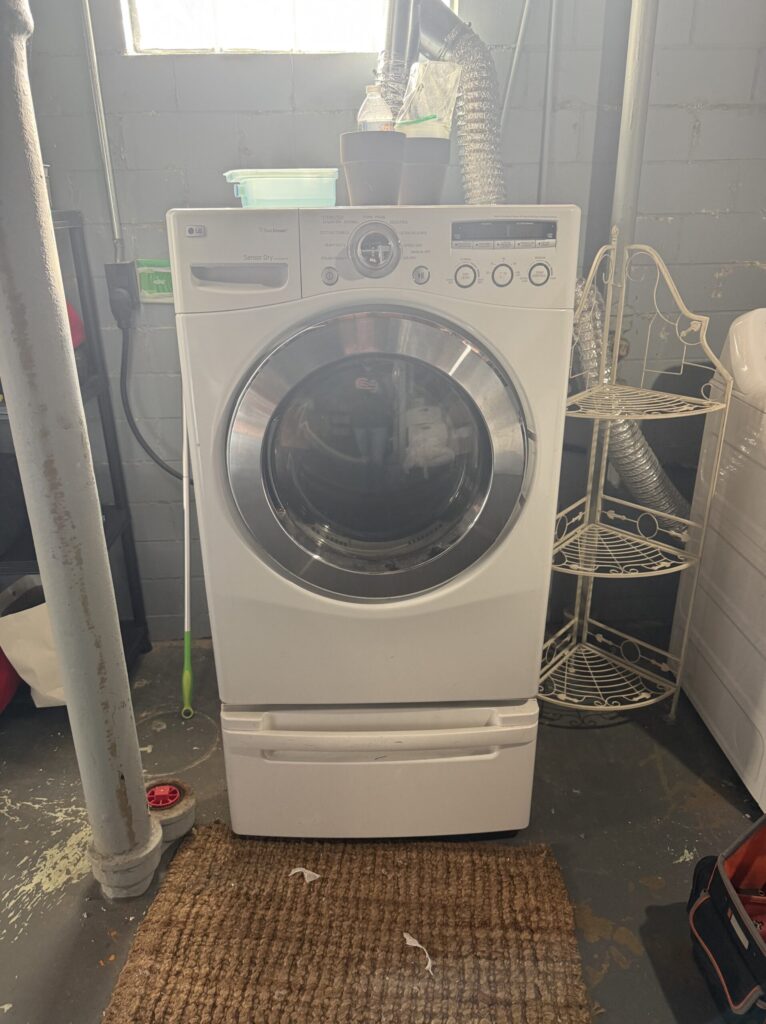 LG dryer (DLEX2501W) — Canton, OH