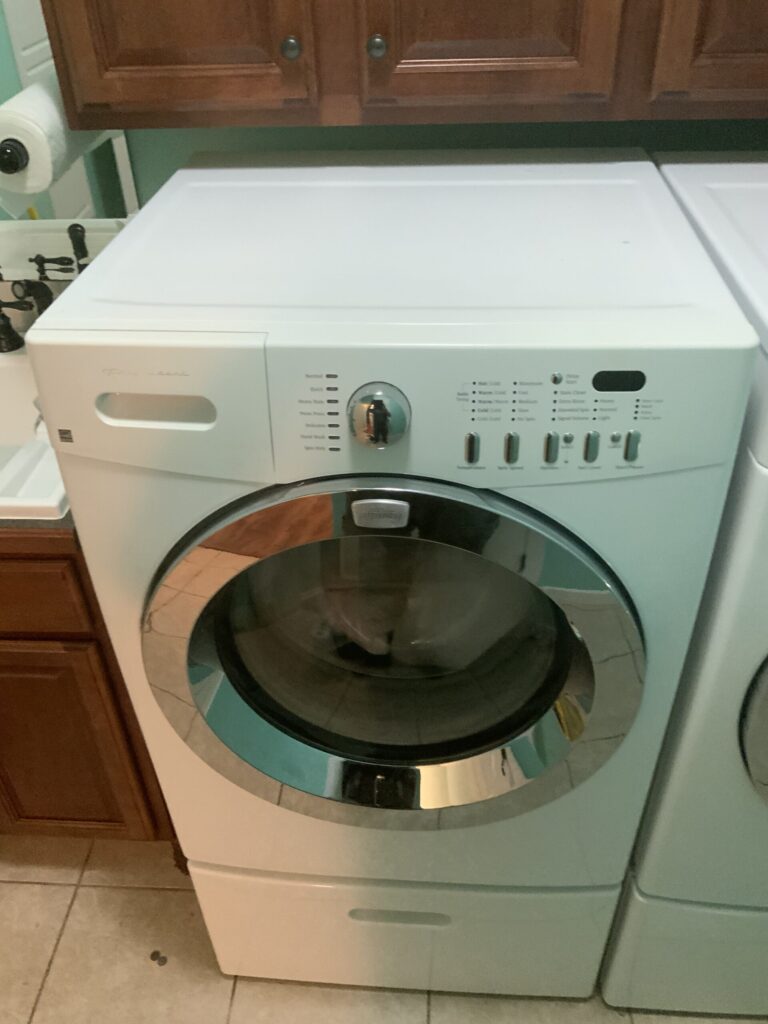 Frigidaire washer (ATF6700FS1) — Louisville, OH
