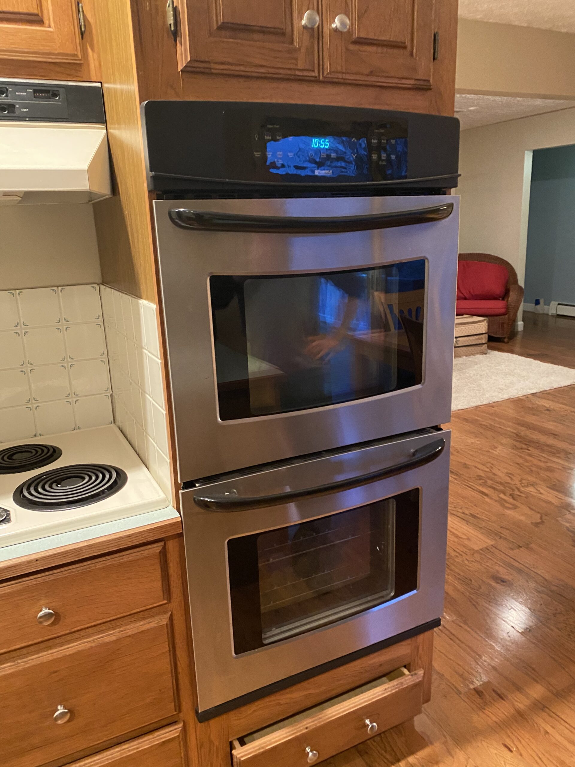 Kenmore wall oven model 790.47733402 repaired in a Malvern, OH kitchen.
