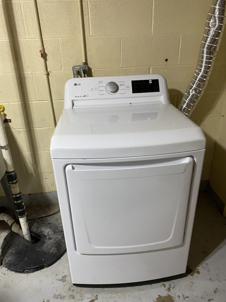LG dryer (DLG7101W) — Uniontown, OH