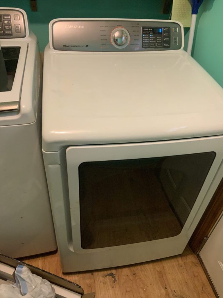 Samsung dryer (DV48H7400EW/A2) — Minerva, OH