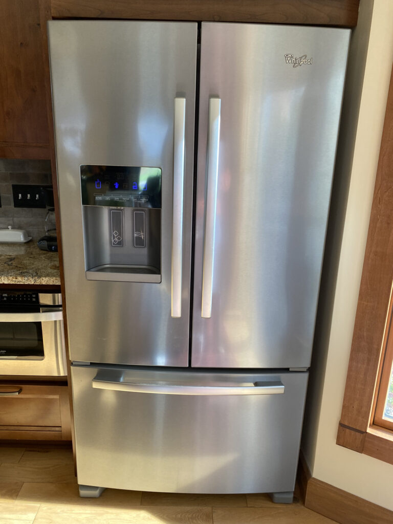 Whirlpool refrigerator (GI6SARXXF06) — Minerva, OH