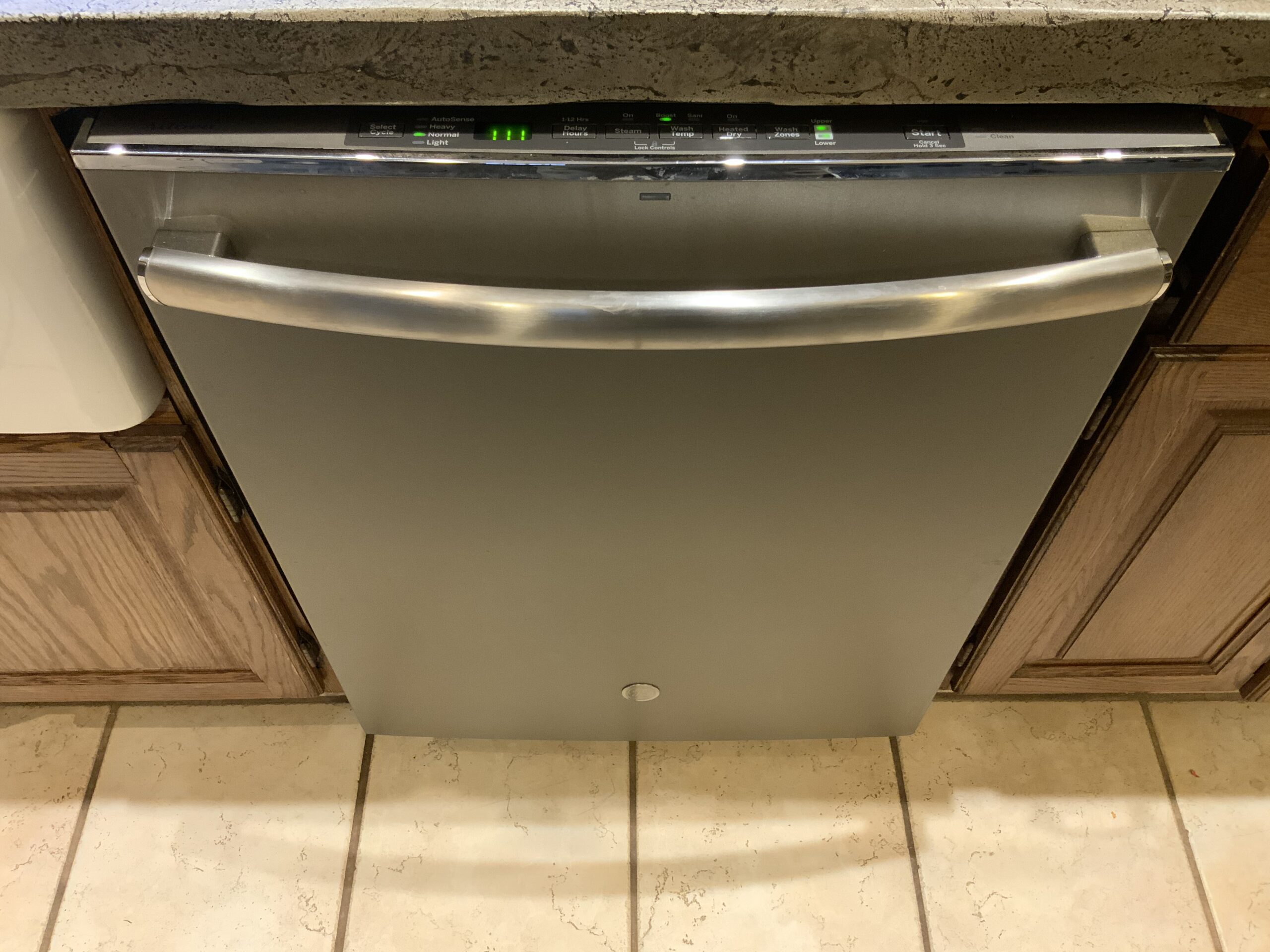 Admiral DDT595SMJ4ES dishwasher repaired with new drain pump installed.