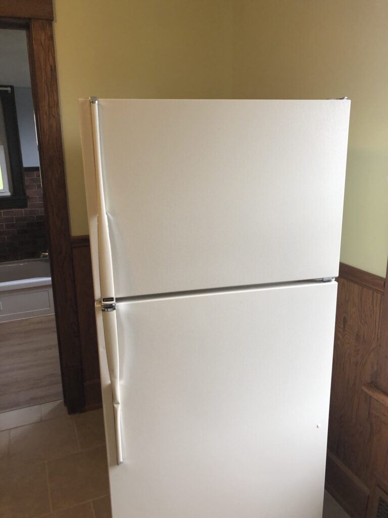 GE refrigerator (CTX18GAXCRAA) — Homeworth, OH