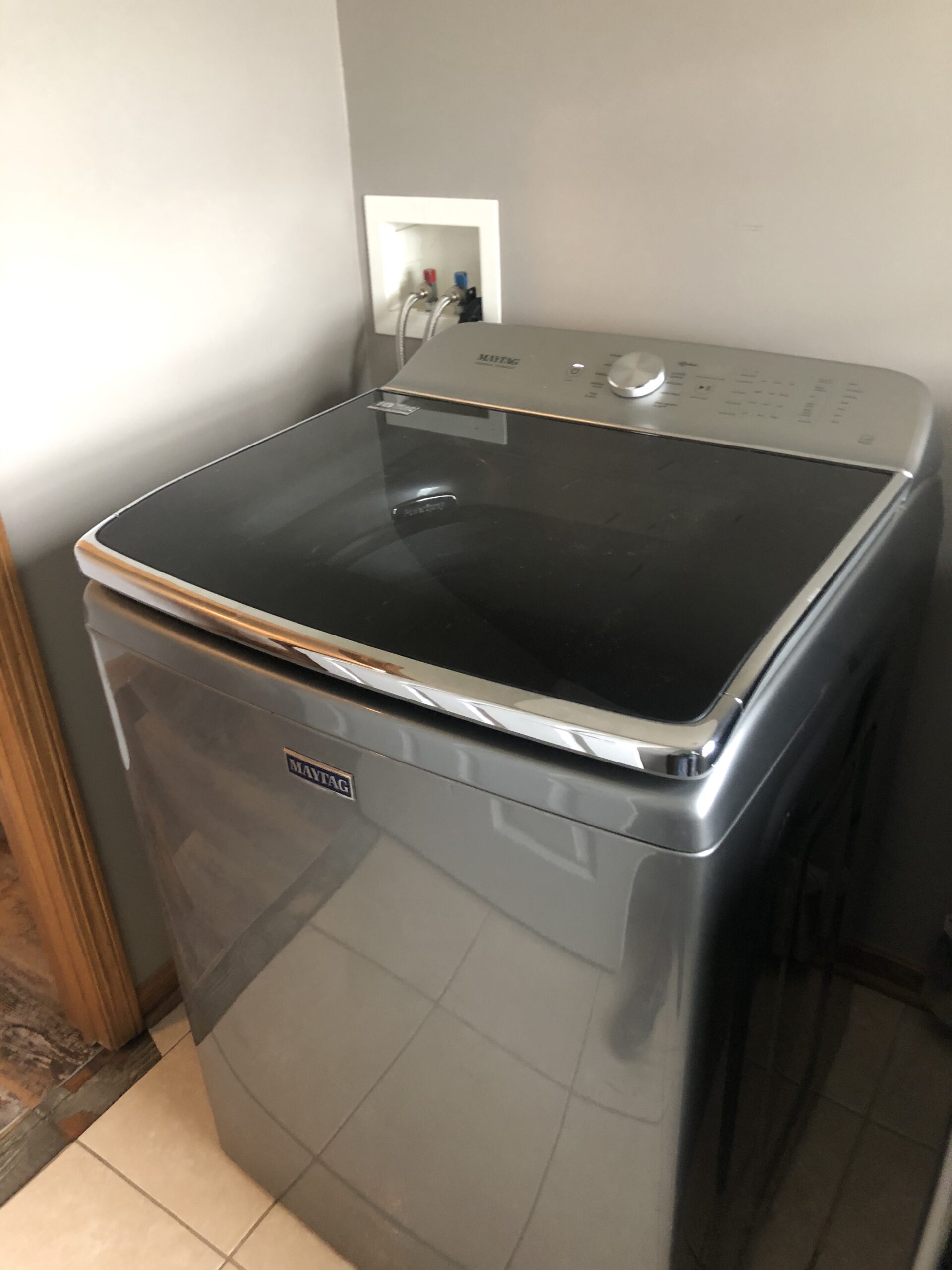 Image of Maytag washer model MVWB955FC0 with new drain pump installed.