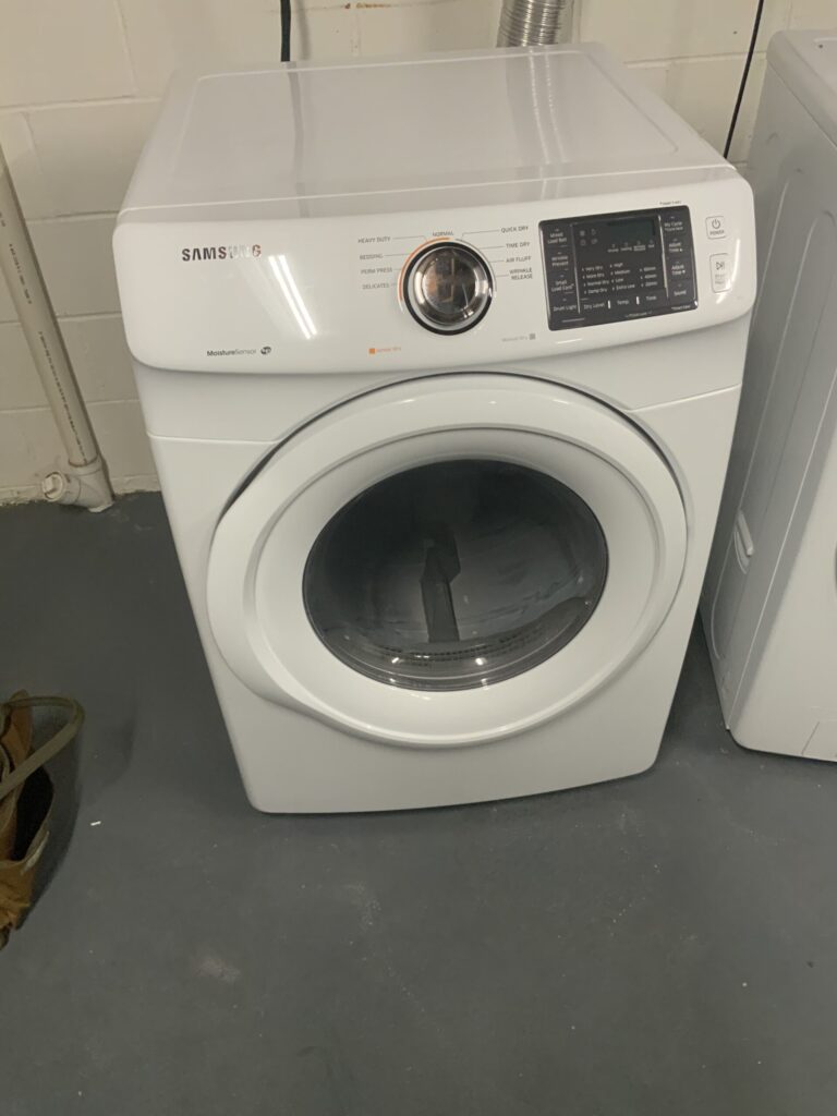 Samsung dryer (DV42H5000EW/A3) — Alliance, OH