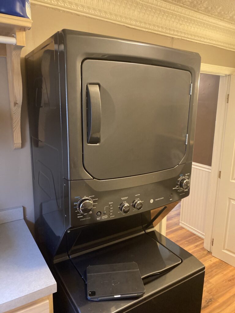 GE dryer (GUD27ESPM0DG) — Paris, OH