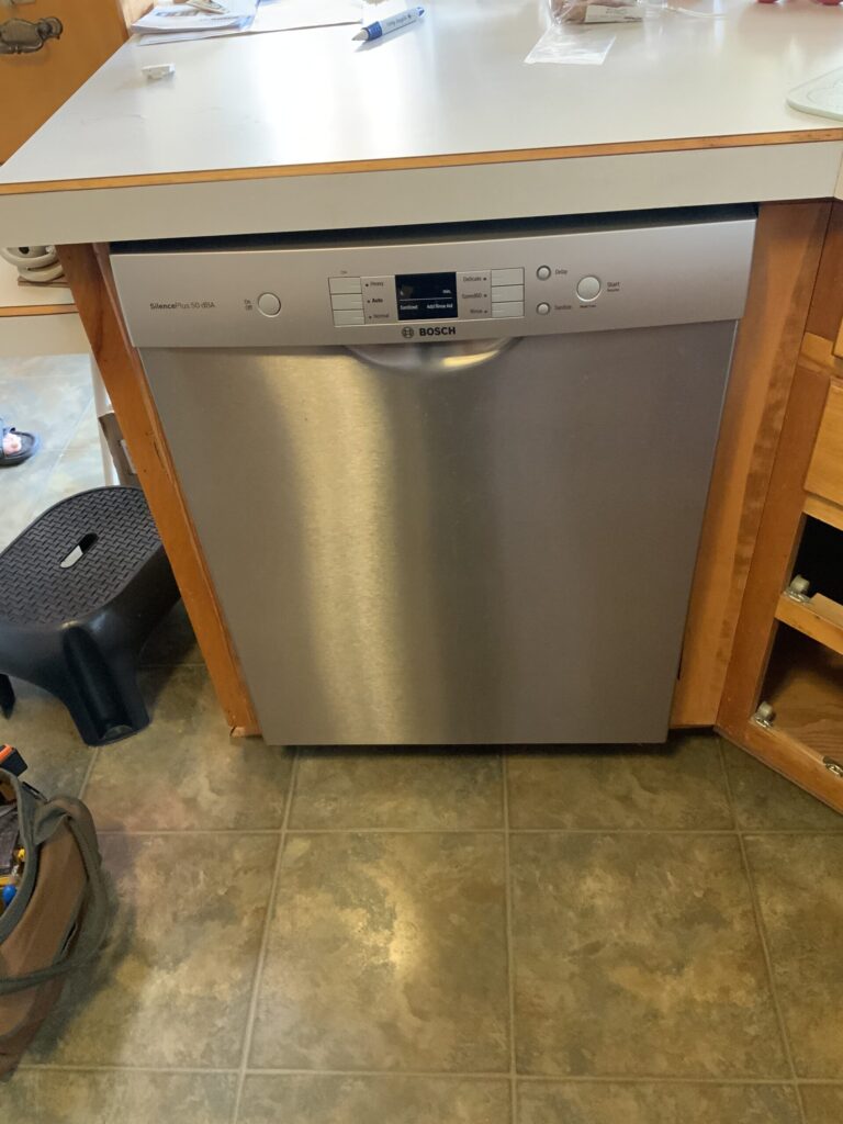 Bosch dishwasher (SHEM3AY55N/27) — North Canton, OH