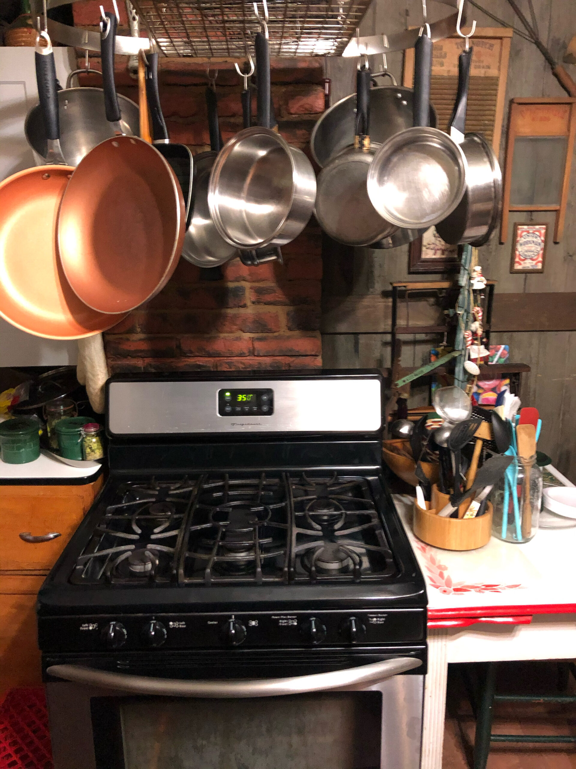 Replaced Frigidaire Fgf348kcd oven igniter in Minerva, Ohio.