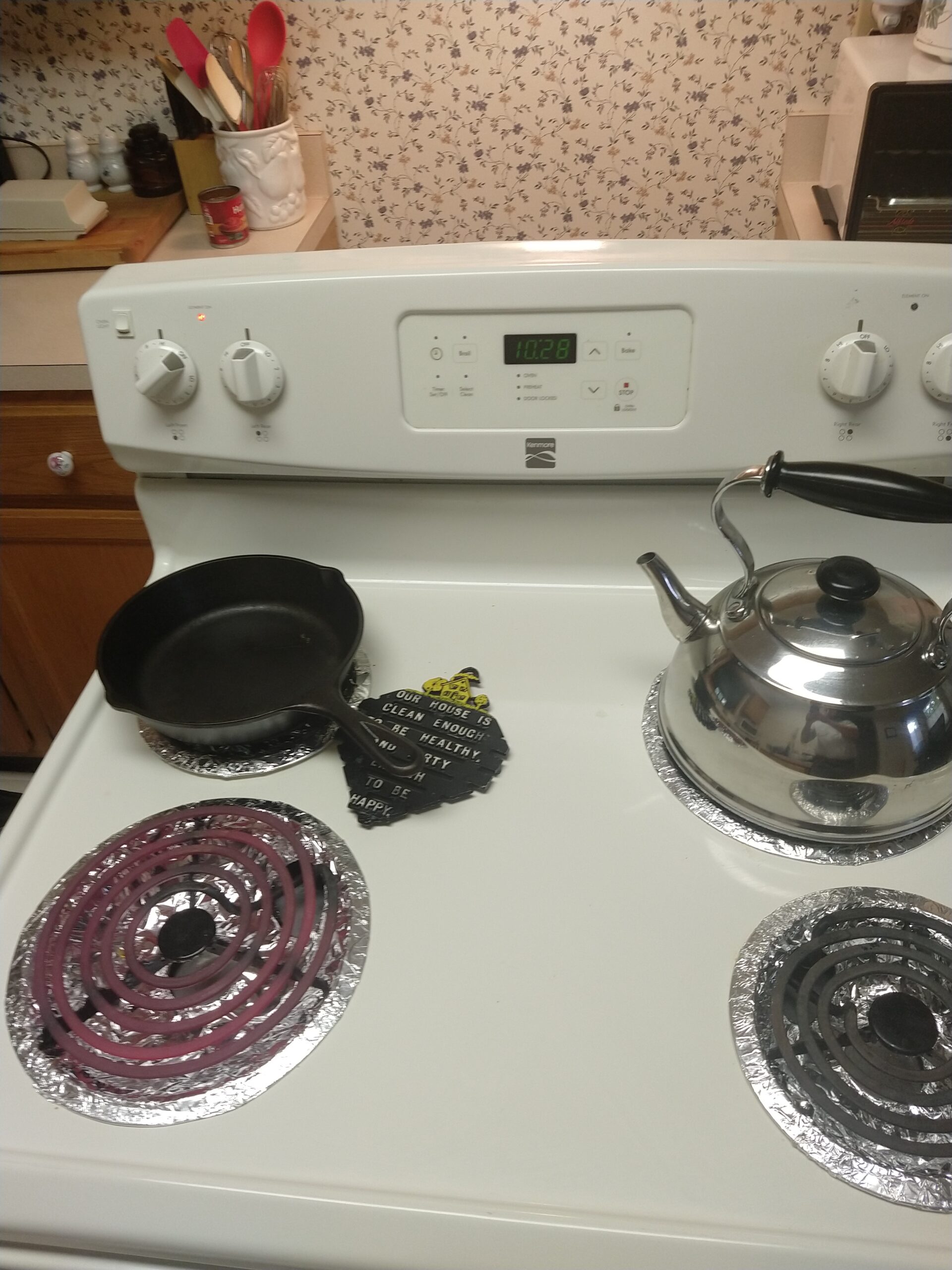 Kenmore oven model 79090214012 with a replaced left front burner switch in Green, Ohio.