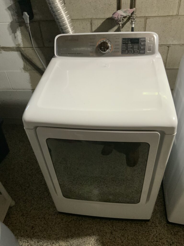 Samsung dryer (DVE50M7450E/A3) — Canton, OH
