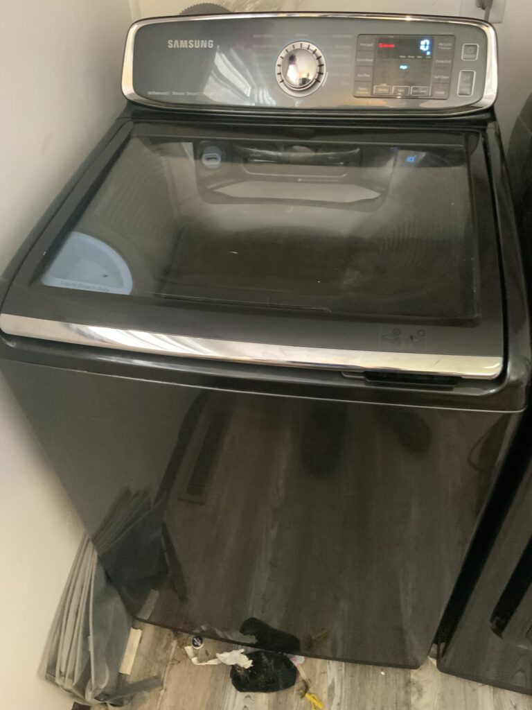 Samsung washer (WA52M7750AV/A4) — Hartville, OH