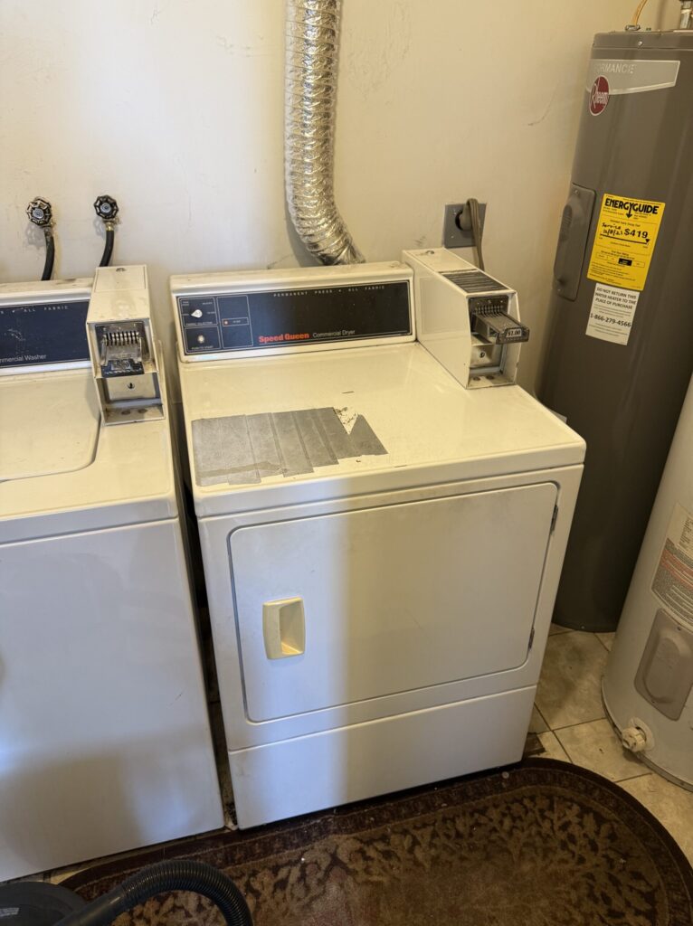 Speed queen dryer (SDE107WF1724) — Louisville, OH