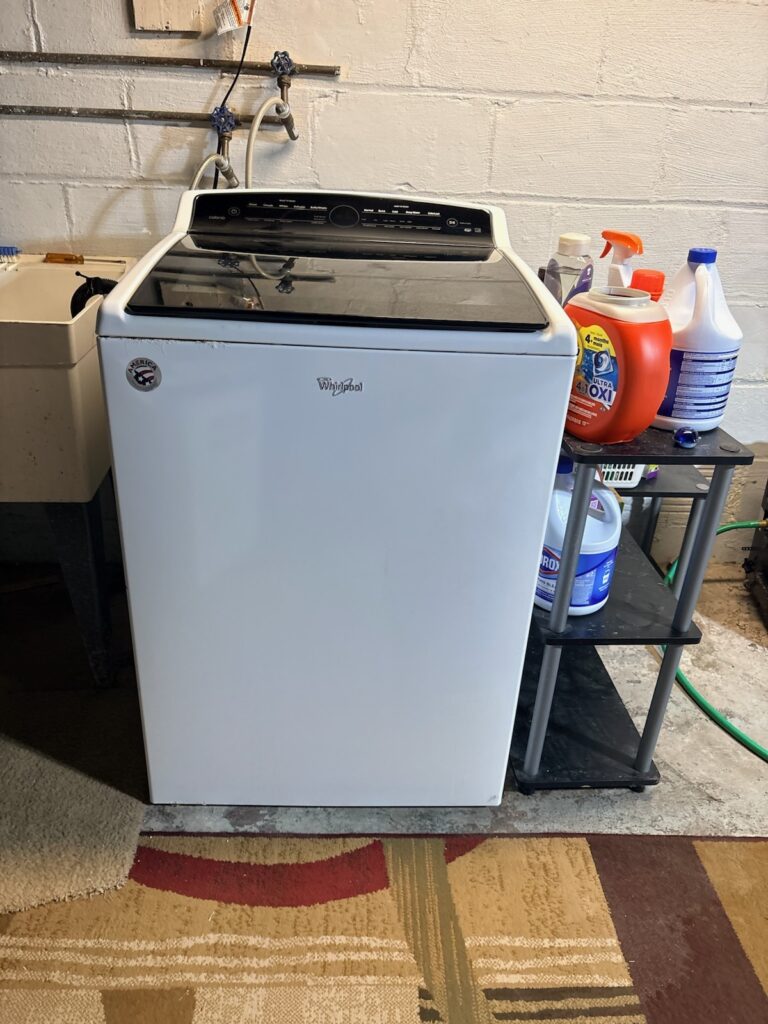 Whirlpool washer (WTW8000DW2) — Canton, OH