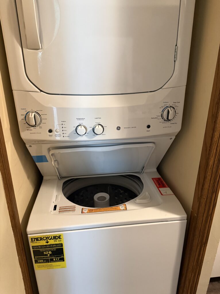 GE washer (GUD27ESSM1WW) — Canton, OH