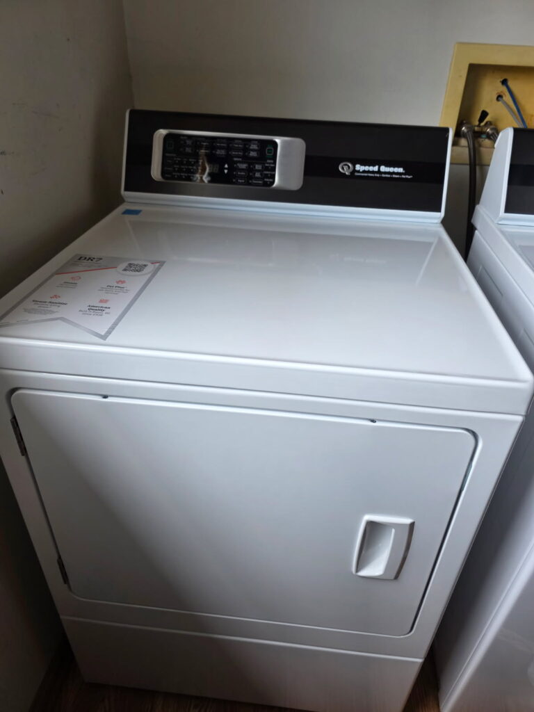 Speed queen dryer (ADGE9RYS118TW01) — Doylestown, OH