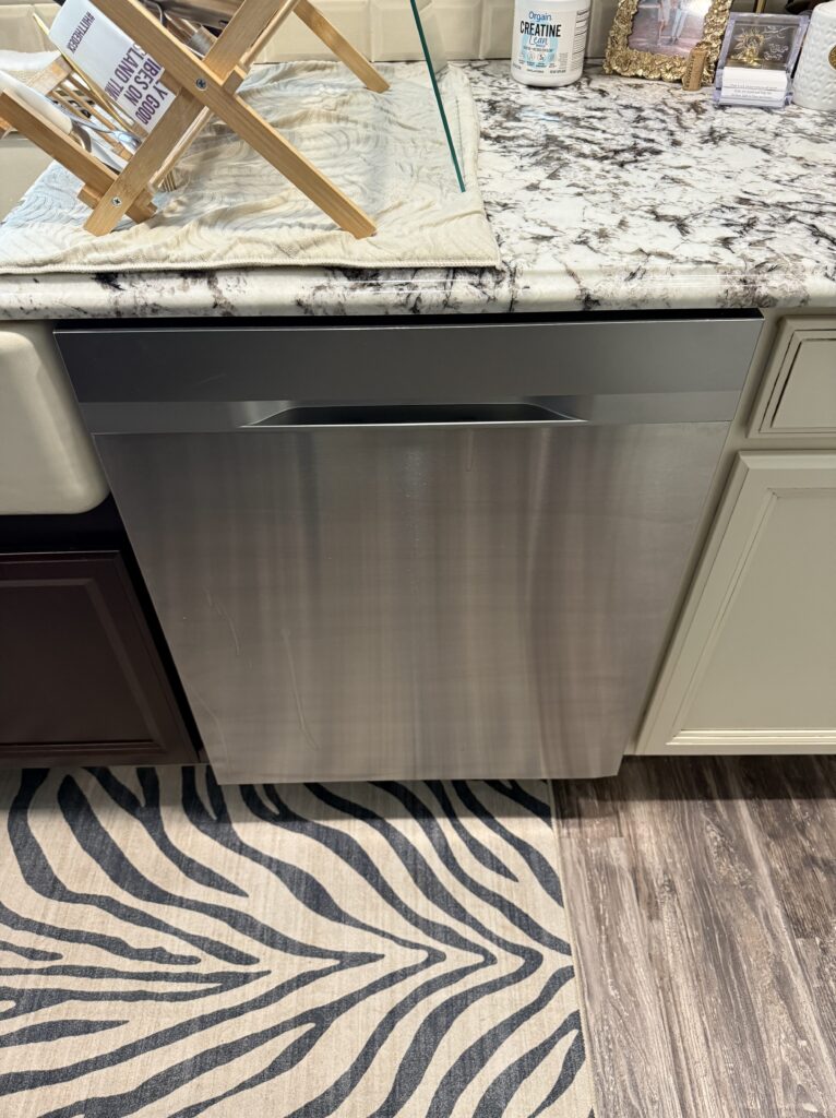 Samsung dishwasher (DW80K5050US) — Uniontown, OH