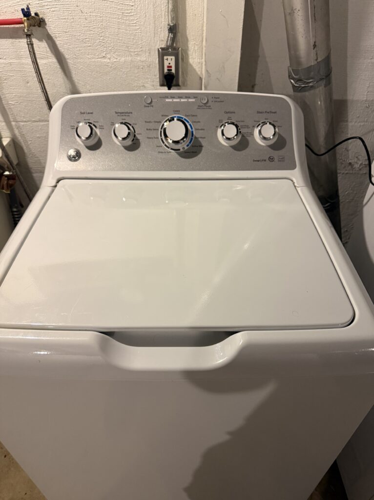 GE washer (GTW485ASJ5WS) — Canton, OH