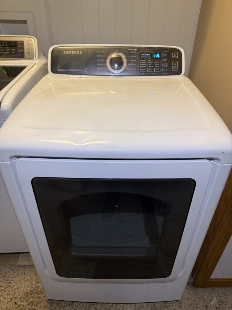 Samsung dryer (DV48J7700EW/A2) — East Canton, OH