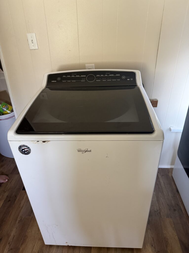 Whirlpool washer (WTW8040DW4) — Waynesburg, OH