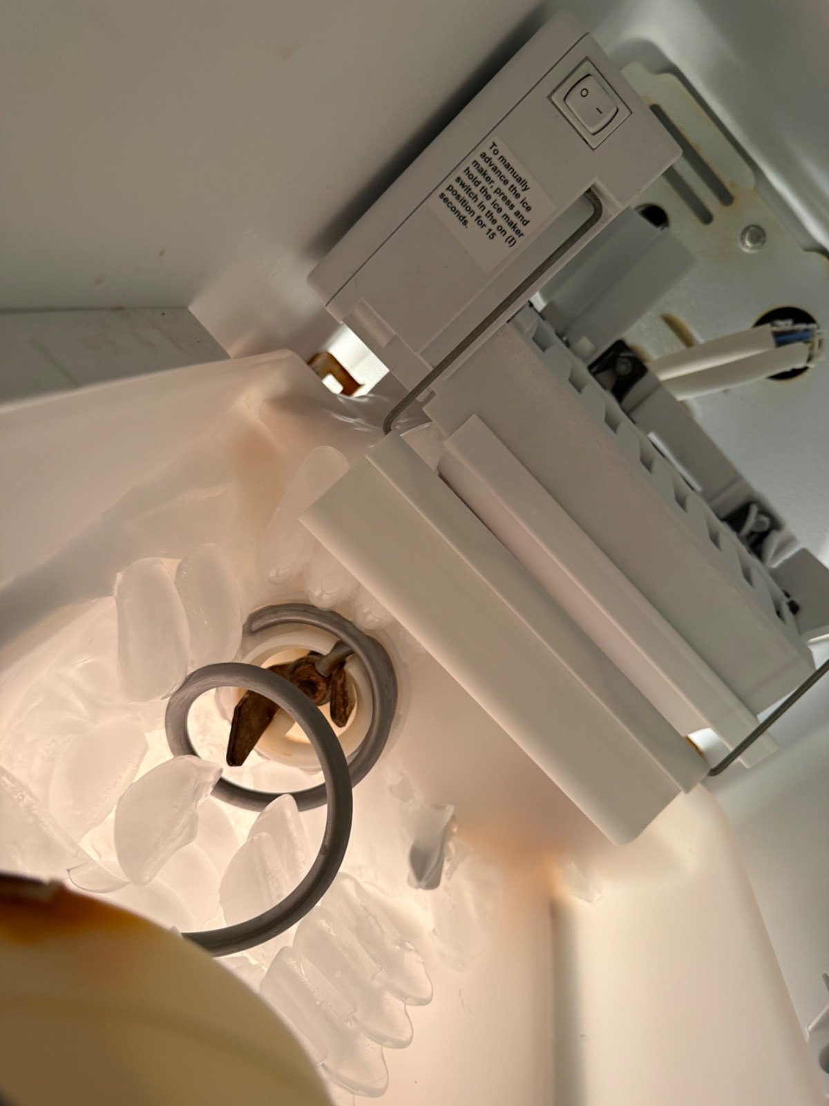 Frigidaire Refrigerator repair in Salem, Ohio by Louisville Appliance Repair